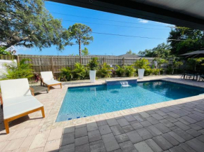 Sarasota Paradise home near Siesta Key Beach